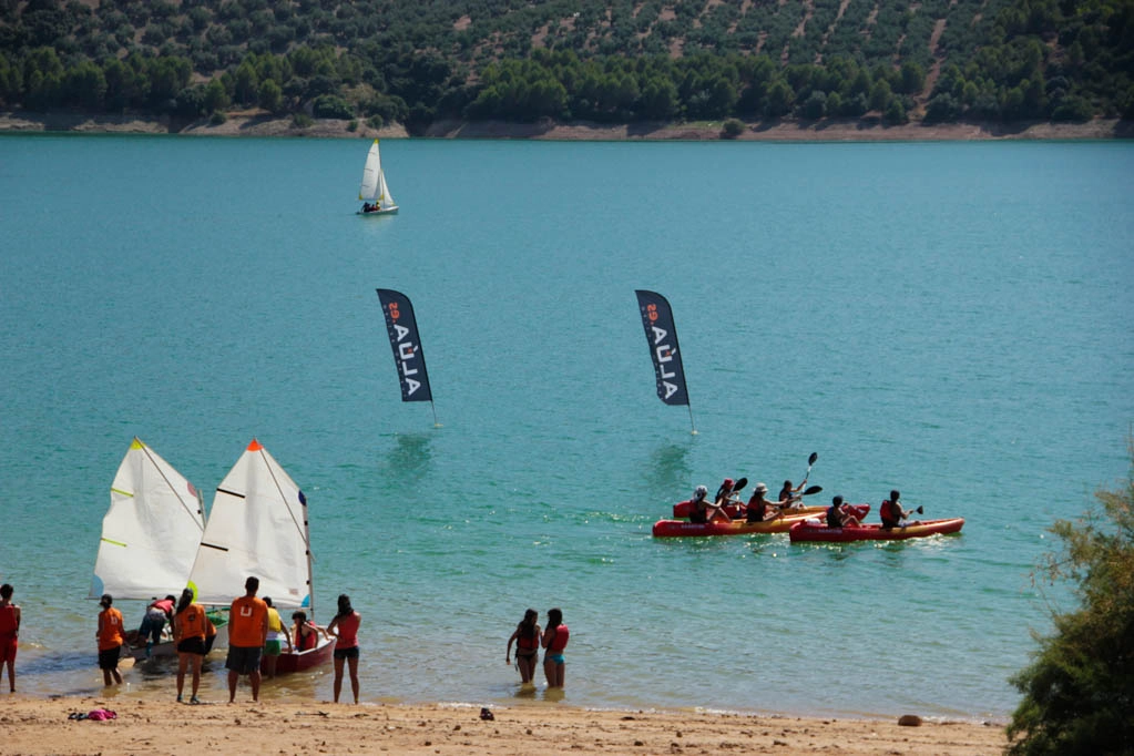 Estudiantes de TSEAS y TSAF en el Lago de Iznajar